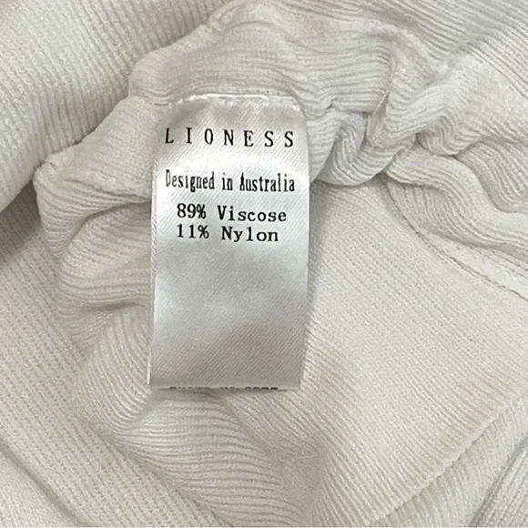 LIONESS Designed in Australia - Picture 4 of 4